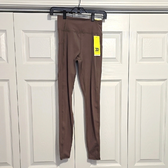 Pants - 🆕️ All In Motion Sculpt Leggings